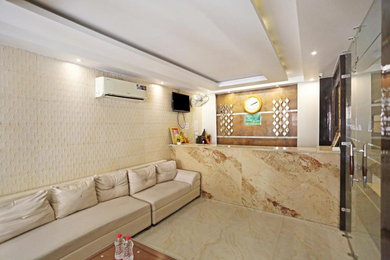 Hotel Iconic Near Delhi Igi International Airport Нью-Делі Екстер'єр фото