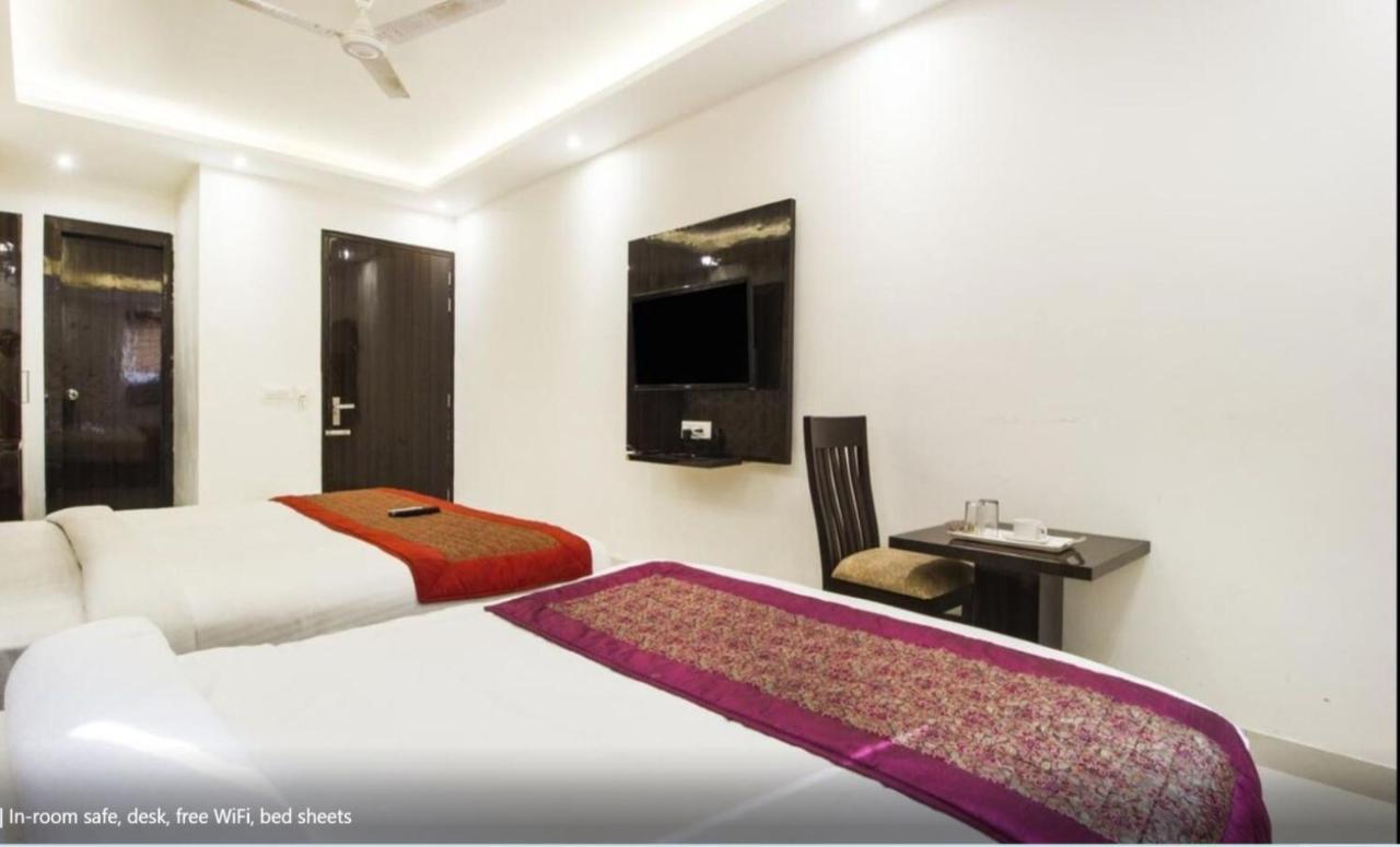 Hotel Iconic Near Delhi Igi International Airport Нью-Делі Екстер'єр фото