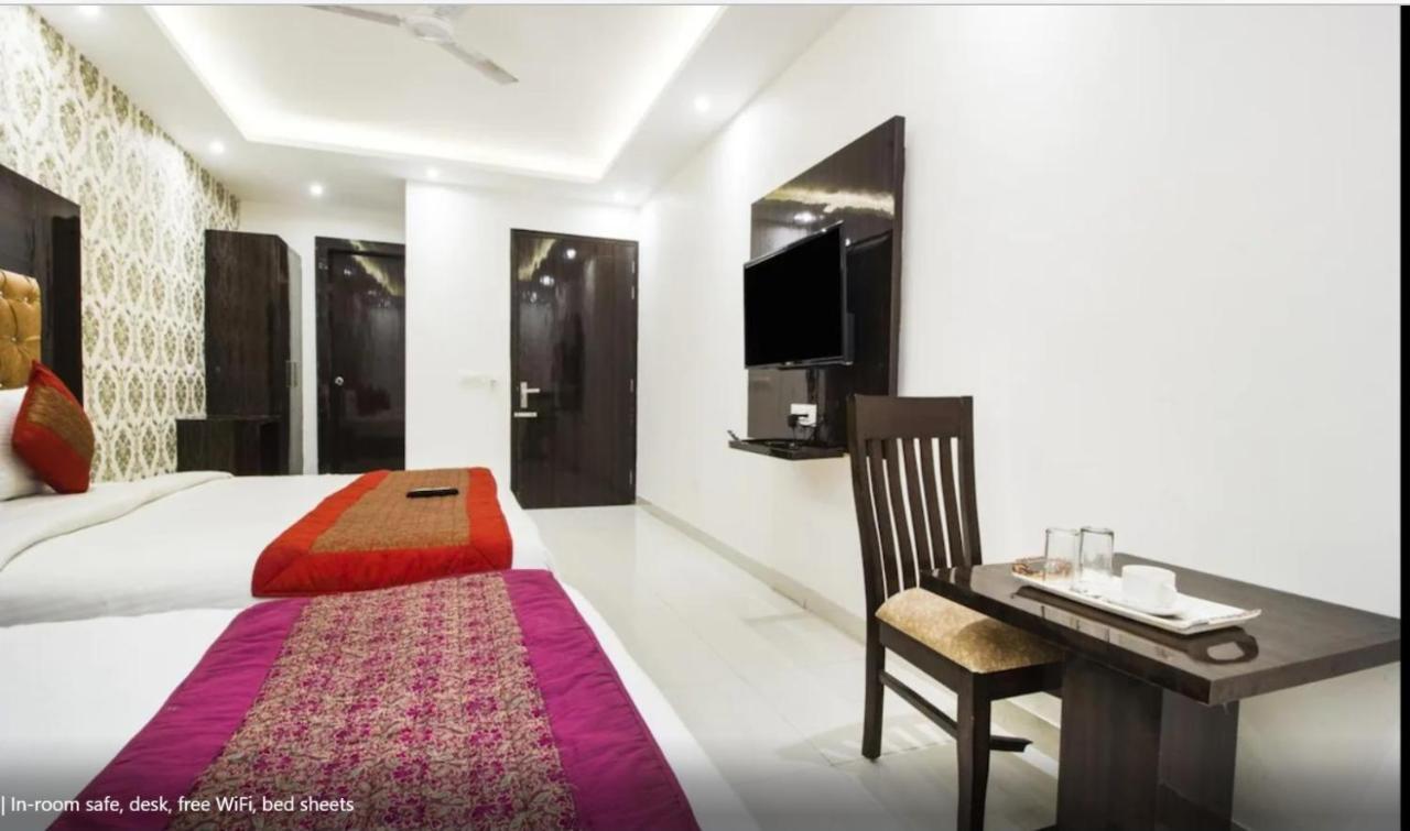 Hotel Iconic Near Delhi Igi International Airport Нью-Делі Екстер'єр фото
