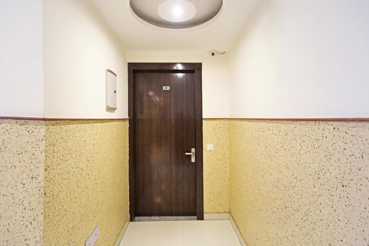 Hotel Iconic Near Delhi Igi International Airport Нью-Делі Екстер'єр фото
